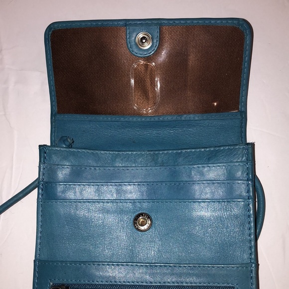 Genuine Leather RFD blocking crossbody purse - Picture 6 of 13
